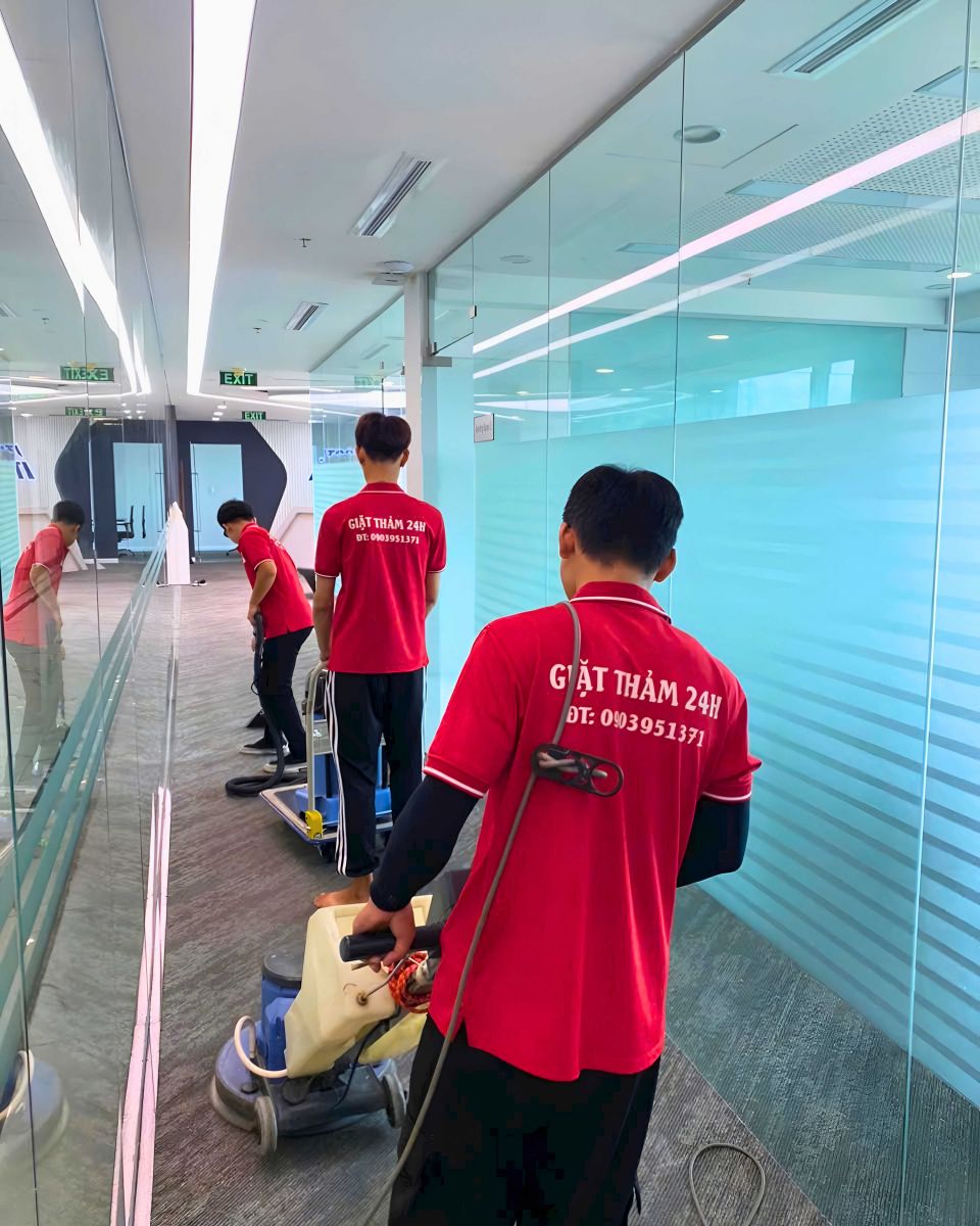 dịch vụ vệ sinh thảm trải sàn tại nhà