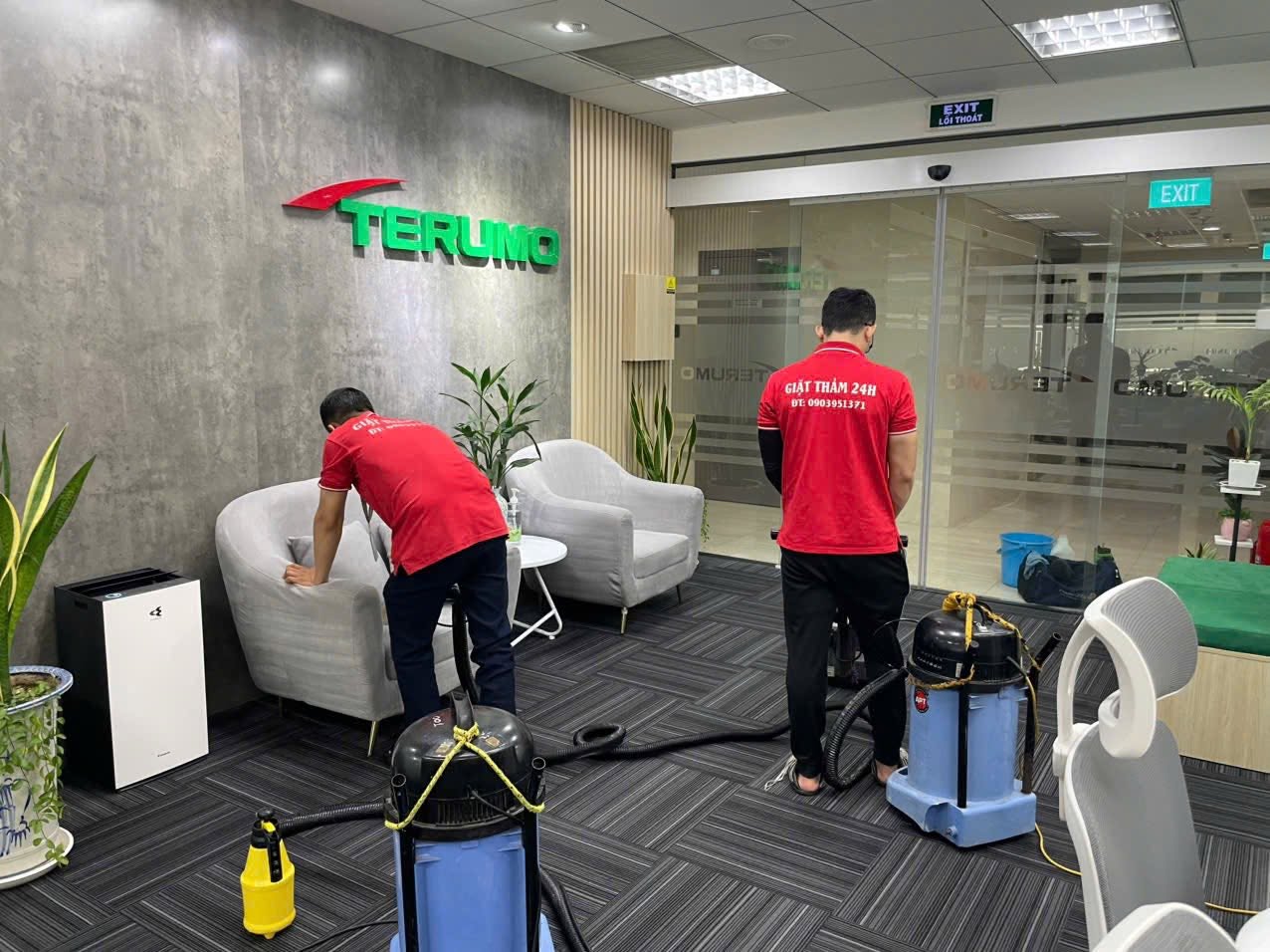 dịch vụ giặt thảm và giặt ghế định kỳ